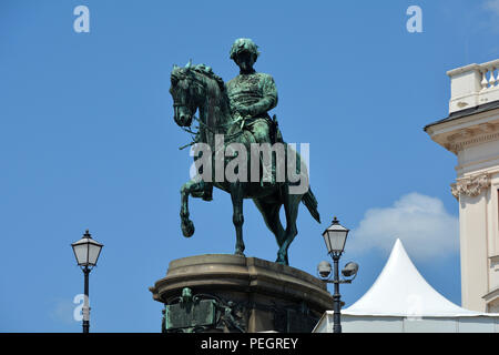 Reiterstandbild von Erzherzog Albrecht an der Albertina in Wien - Österreich. Stockfoto