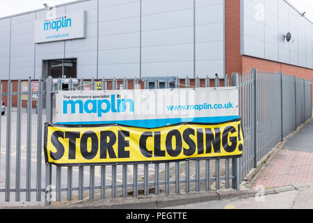 Maplin elektrische Store Schließung, einem weiteren Hight Street Store in Konkurs geht, Zustand der Wirtschaft. Stockfoto