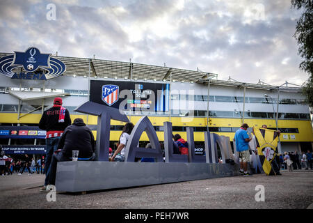 Tallinn, Estland. 15 Aug, 2018. Zeichen von Tallinn 2018 gesehen vor der UEFA Super Cup. Der UEFA Super Cup 2018 war die 43. Ausgabe des UEFA Super Cup, eine jährliche Fußballspiel, von der UEFA veranstalteten und von den regierenden Meister der beiden wichtigsten europäischen Vereinswettbewerben bestritten, die UEFA-Champions League und der UEFA Europa League. Es wurde an der A Le Coq Arena in Tallinn, Estland gespielt. Credit: Hendrik Osula/SOPA Images/ZUMA Draht/Alamy leben Nachrichten Stockfoto