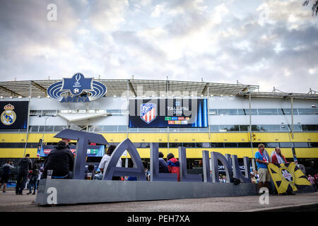 Tallinn, Estland. 15 Aug, 2018. Zeichen von Tallinn 2018 gesehen vor der UEFA Super Cup. Der UEFA Super Cup 2018 war die 43. Ausgabe des UEFA Super Cup, eine jährliche Fußballspiel, von der UEFA veranstalteten und von den regierenden Meister der beiden wichtigsten europäischen Vereinswettbewerben bestritten, die UEFA-Champions League und der UEFA Europa League. Es wurde an der A Le Coq Arena in Tallinn, Estland gespielt. Credit: Hendrik Osula/SOPA Images/ZUMA Draht/Alamy leben Nachrichten Stockfoto