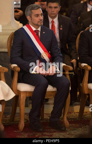 Asuncion, Paraguay. 15. August 2018. Paraguays neuer Präsident Mario Abdo Benitez besucht das Te Deum in der Metropolitan Cathedral of Asuncion nach seiner Einweihungszeremonie in Asuncion, Paraguay. Quelle: Andre M. Chang/Alamy Live News Stockfoto