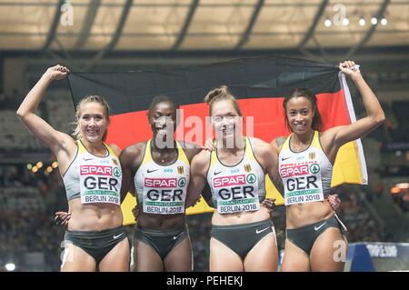 Jubel Team GER, Platz 3, von links nach rechts Rebekka HAASE, Lisa Marie KWAYIE, Gina LUECKENKEMPER (LuÌckenkemper), Tatjana PINTO (alle Deutschland) abschließenden 4 x 100 m der Frauen Relais auf 12.08.2018 Europäische Leichtathletik WM 2018 in Berlin/Deutschland vom 06.08. - 12.08.2018. | Verwendung weltweit Stockfoto