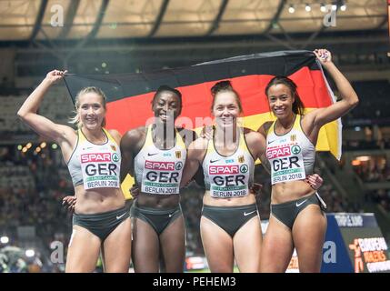 Jubel Team GER, Platz 3, von links nach rechts Rebekka HAASE, Lisa Marie KWAYIE, Gina LUECKENKEMPER (LuÌckenkemper), Tatjana PINTO (alle Deutschland) abschließenden 4 x 100 m der Frauen Relais auf 12.08.2018 Europäische Leichtathletik WM 2018 in Berlin/Deutschland vom 06.08. - 12.08.2018. | Verwendung weltweit Stockfoto
