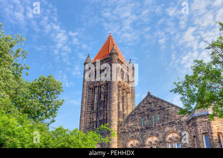 URBANA, IL/USA - Juni 2, 2018: altgeld Halle auf dem Campus der Universität von Illinois in Urbana-Champaign. Stockfoto