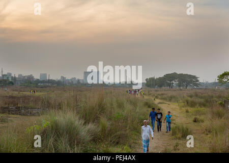 Verzweifelt, Urbanisierung, Dhaka Stockfoto