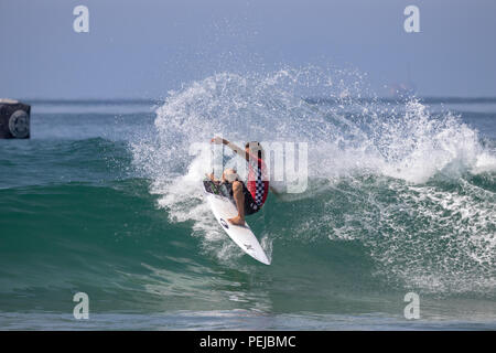 Jake Marshall konkurrieren in der US Open des Surfens 2018 Stockfoto