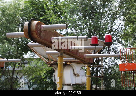 Eine ILS localizer Antenne an der zivilen Luftfahrt Museum, Peking, China Stockfoto