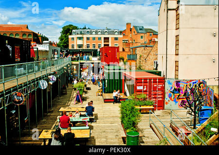 Funke Container Geschäfte, Bars und Cafes, iccadilly, York, England Stockfoto