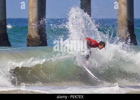 Reef Heazlewood konkurrieren in der US Open des Surfens 2018 Stockfoto