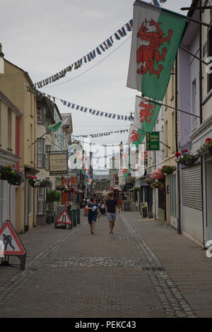 Straßenszene in Caernarfon Town North Wales Stockfoto