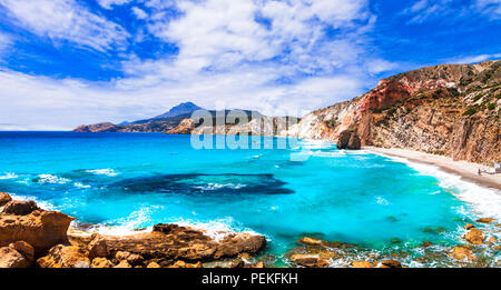 Schöne Fyriplaka Strand, Insel Milos, Kykladen, Griechenland. Stockfoto