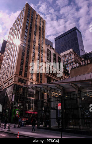 Porträt Blick auf die Skyline von Manhattan, NYC Stockfoto