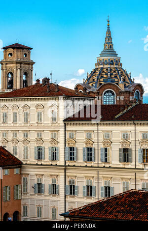 Italien Piemont Turin Palazzo Madama Piazza Castello, Royal Palce und Kapelle der Verkleidung Stockfoto