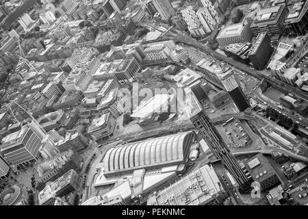 Manchester City Centre schwarz und weiß Luftaufnahme Stockfoto