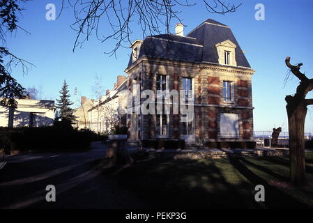 AJAXNETPHOTO. PONTOISE, Frankreich. - PISSARRO MUSEUM - HAUS UND STUDIO MUSEUM DER impressionistischen Maler und Künstler Camille Pissarro. Foto: Jonathan Eastland/AJAX REF: 891159 Stockfoto