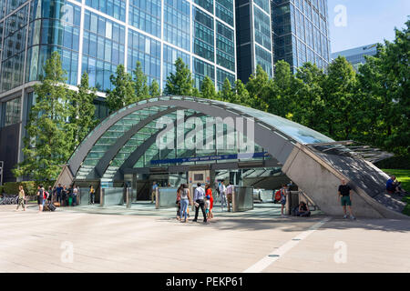 Eingang zum U-Bahnhof Canary Wharf, Jubilee Plaza, Canary Wharf, London Borough Tower Hamlets, Greater London, England, Vereinigtes Königreich Stockfoto