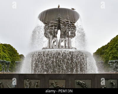 Oslo, Norwegen - 12.08.2018: Skulpturen von Gustav Vigeland (1869-1943), einem renommierten norwegischen Bildhauers, Frogner Park, Oslo. Stockfoto