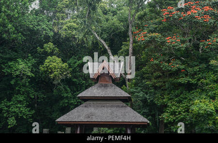 Sommer Haus mit botanischen Garten in Chiang Mai, Thailand. Stockfoto