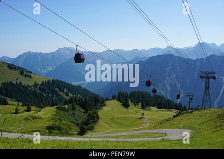 Tagesausflug auf Fellhorn Berg in den Alpen Stockfoto