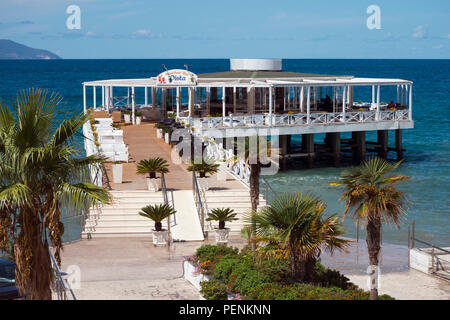 Bar, Uji i Ftohte in der Nähe von Vlora, Riviera, Ionisches Meer, Albanien Stockfoto