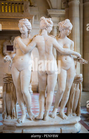 "Les Trois Grâces," zeigen die drei Grazien auf im Abschnitt "Sully" des Musée du Louvre, Paris, Frankreich Stockfoto