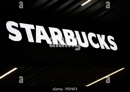 Athen, Griechenland. 15 Aug, 2018. Starbucks Logo ist in Athen gesehen. Credit: Omar Marques/SOPA Images/ZUMA Draht/Alamy leben Nachrichten Stockfoto