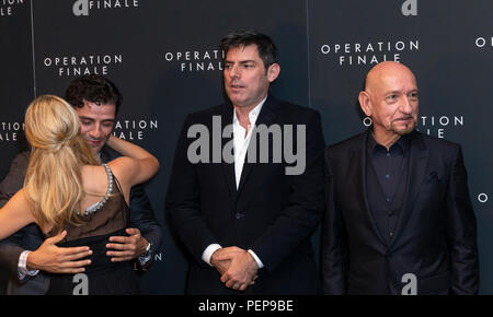 New York, USA - 16. August 2018: Oscar Isaac, Melanie Laurent, Chris Weitz, Sir Ben Kingsley besuchen Betrieb Finale Premiere auf Walter Reade Theater im Lincoln Center Credit: Lev radin/Alamy leben Nachrichten Stockfoto