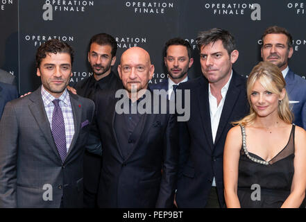 New York, USA - 16. August 2018: Oscar Isaac, Sir Ben Kingsley, Chris Weitz, Melanie Laurent besuchen Betrieb Finale Premiere auf Walter Reade Theater im Lincoln Center Credit: Lev radin/Alamy leben Nachrichten Stockfoto