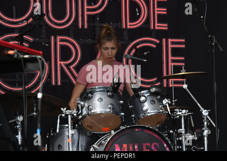 Chelmsford, Großbritannien. 17. Aug 2018. Miles Kane in RiZE Festival 2018 im Hylands Park, Chelmsford am 17. August 2018, UK. Bild Capital/Alamy leben Nachrichten Stockfoto