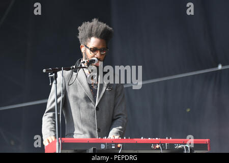 Chelmsford, Großbritannien. 17. Aug 2018. Miles Kane in RiZE Festival 2018 im Hylands Park, Chelmsford am 17. August 2018, UK. Bild Capital/Alamy leben Nachrichten Stockfoto