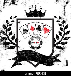 Poker shield Abzeichen. Karten und ein poker chip auf einem Schild mit einer Krone, Lorbeerkranz und ein Text Banner über einen strukturierten Hintergrund. Stock Vektor