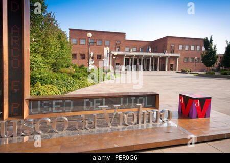 Italien, Lombardei, Cremona, Piazza Guglielmo Marconi Platz, Museo del Violino, Violine Museum Stockfoto