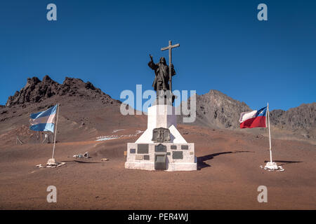 Cristo Redentor de Los Andes (Christus der Erlöser der Anden) Denkmal an die Cordillera de Los Andes - Argentinien und Chile Grenze Stockfoto