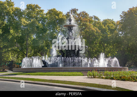 Brunnen der Kontinente (Fuente de Los Continentes) bei General San Martin Park - Mendoza, Argentinien Stockfoto