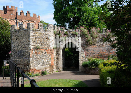 Hertford Castle, Hertford, Hertfordshire. Das Schloss steht im Herzen der Stadt und war einst die Heimat der Sächsischen Könige Stockfoto