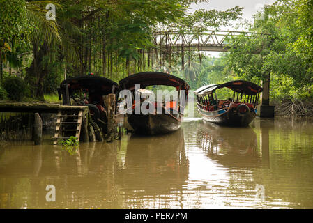 Saigon River Boote in Vietnam. Stockfoto