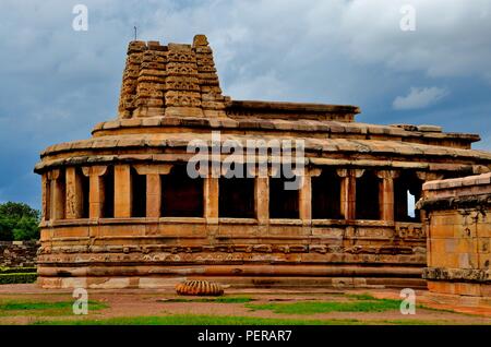 Durga-Tempel, Tempelanlage Aihole, Bagalkot, Karnataka, Indien Stockfoto