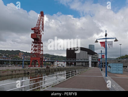 Blick auf das maritime Museum in Bilbao, Spanien. Stockfoto