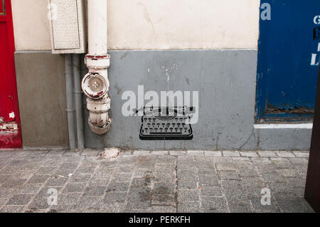 Street Art und Graffiti in Paris, Frankreich Stockfoto