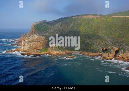 Die Aussicht von Knysna Heads entlang der malerischen Garden Route von Südafrika. Stockfoto