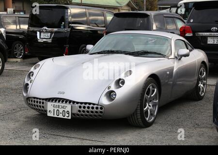 KYOTO, Japan - 26 November, 2016: TVR Tuscan seltene Sportwagen in Kyoto, Japan geparkt. TVR ist ein Kult der britische Sportwagenhersteller. Stockfoto