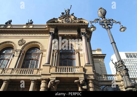 Sao Paulo, Brasilien. Stadttheater Gebäude. Es verfügt über Renaissance und Barock. Stockfoto