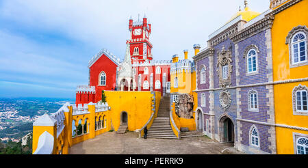 Schönsten Schlösser Europas - Pena Palast in Portugal Stockfoto