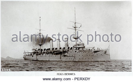 H.M.S. Hermes war ein highflyer-Klasse geschützter Kreuzer für die Royal Navy in den 1890er Jahren erbaut, im Jahre 1898 ins Leben gerufen und torpediert und von einem deutschen U-27 U-Boot U-Boot 1914, Postkarte Foto von ca. 1905 Stockfoto