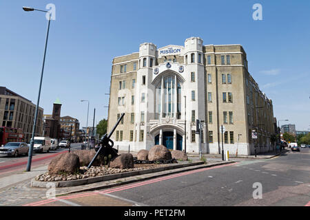 Die Mission, die früher als Empire Memorial Matrosen Hostel, Commercial Road, London, UK bekannt. Stockfoto