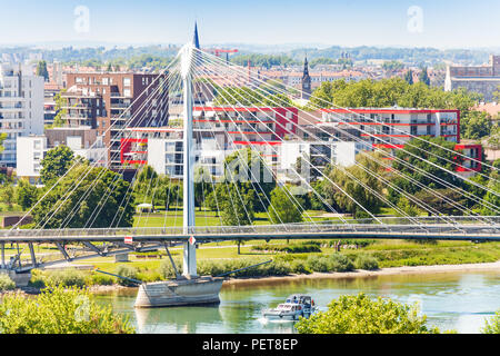 Blick auf die Passerelle des Deux Rives Brücke und Strabourg Teil aus Kehl Dorf auf der Seite Deutschlands Stockfoto