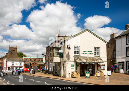 UK, Cumbria, Eden Valley, Kirkby Stephen, Market Street, Obere Eden Besucherzentrum Stockfoto