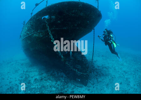 Der karthagische, Lahaina Wahrzeichen, wurde als eine künstliche Riff vor Lahaina, Maui, Hawaii im Dezember 2005 gesunken. Stockfoto