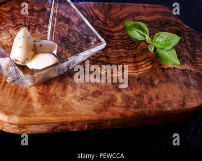 Italienisches Brot mit Speck und Knoblauch Stockfoto