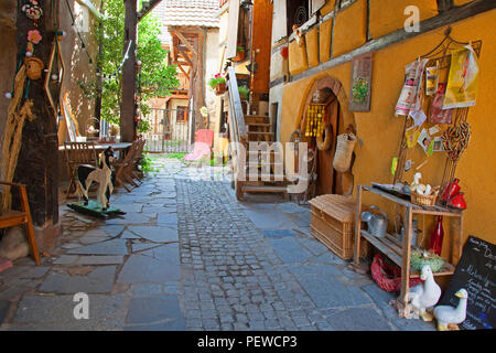 Bunte Straße in Turckheim, Elsass, Frankreich. Stockfoto
